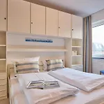 Seaside 24